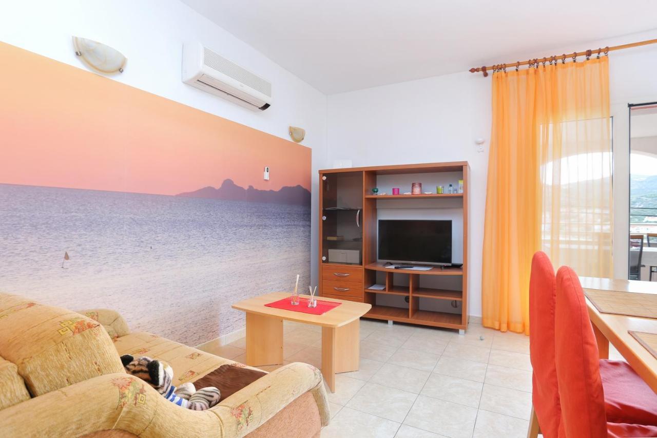 Apartments By The Sea Seget Vranjica, Trogir - 13771 ภายนอก รูปภาพ